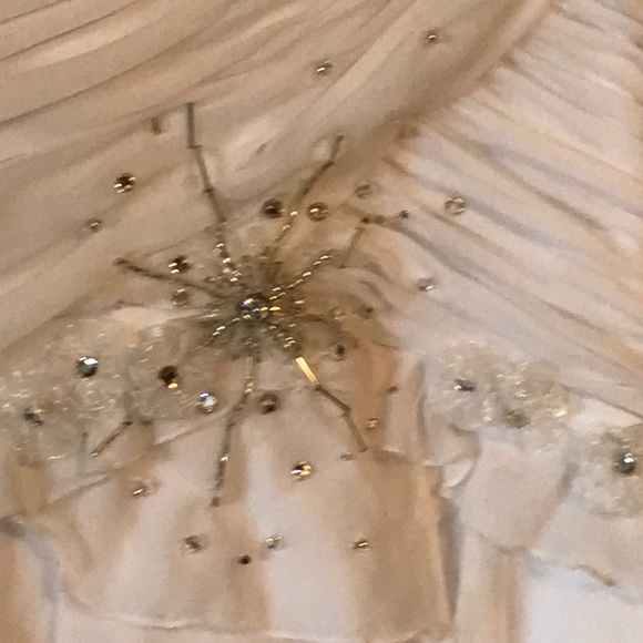 Alyce Designs White Chiffon Evening Gown size 8 - Picture 11 of 16